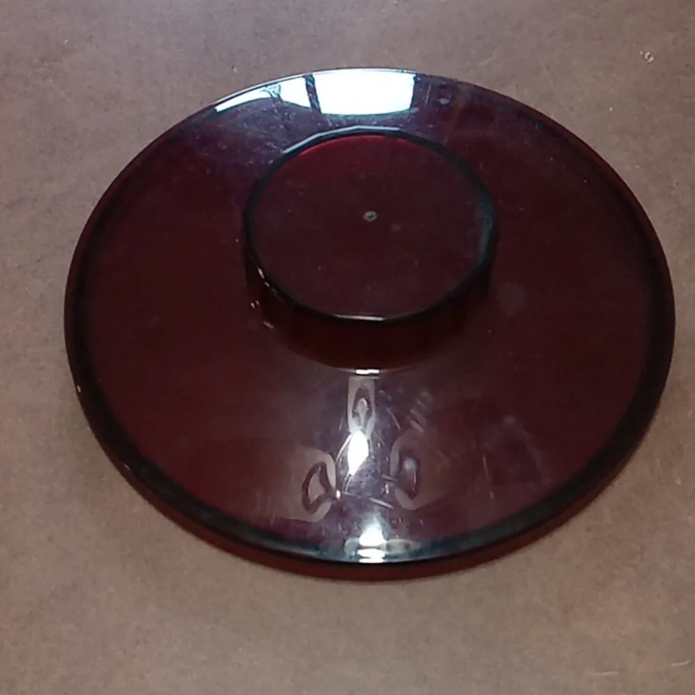 Vintage Tupperware Acrylic Powder/ Candy Box Cranberry